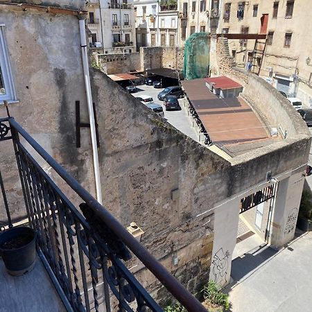 Al Parlatoio Del Centro Storico Apartment ปาแลร์โม ภายนอก รูปภาพ