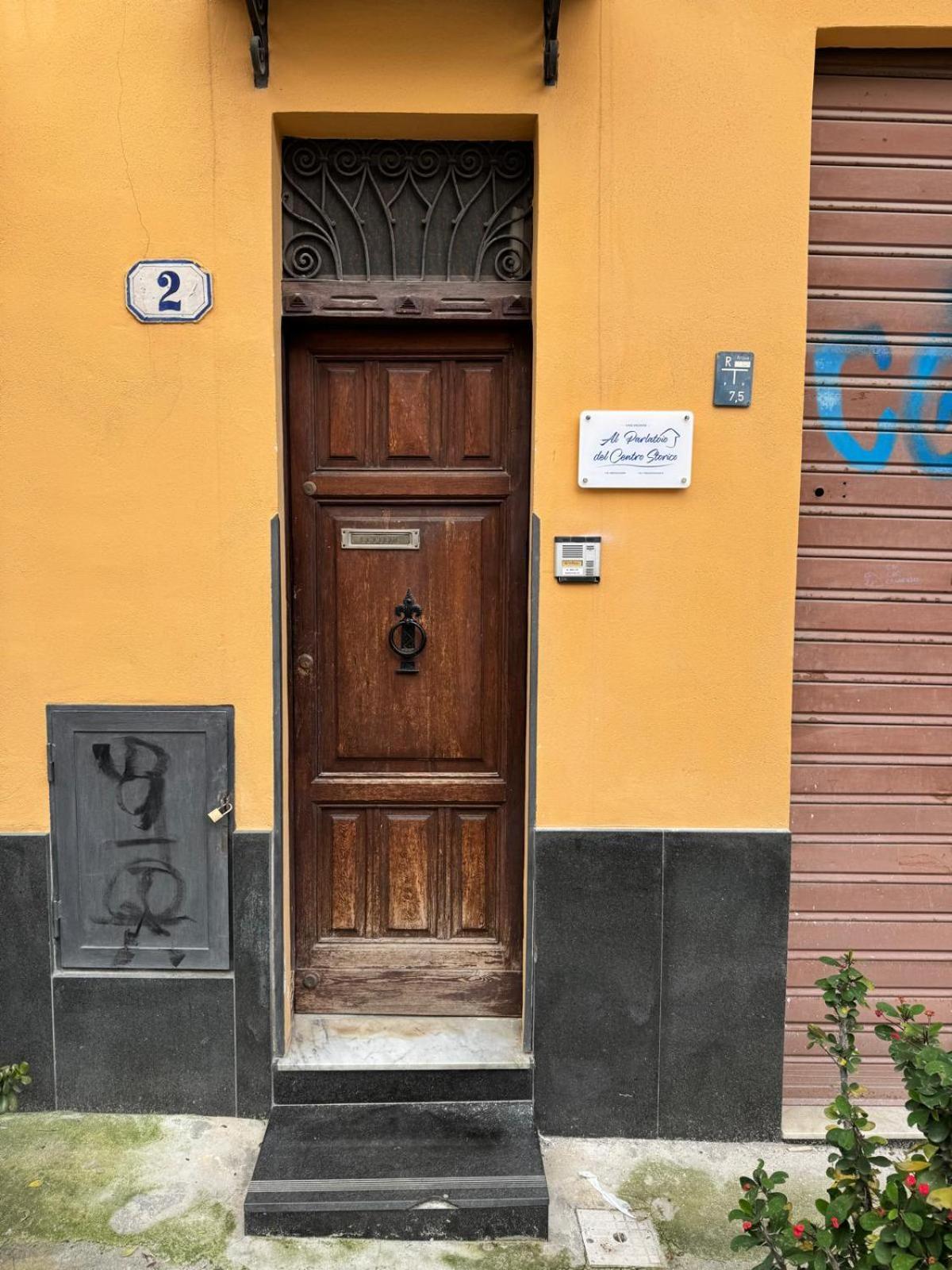 Al Parlatoio Del Centro Storico Apartment ปาแลร์โม ภายนอก รูปภาพ